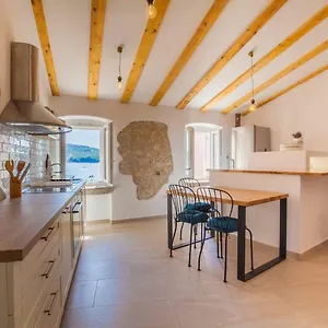 Apartman Kraj Mora, Cres