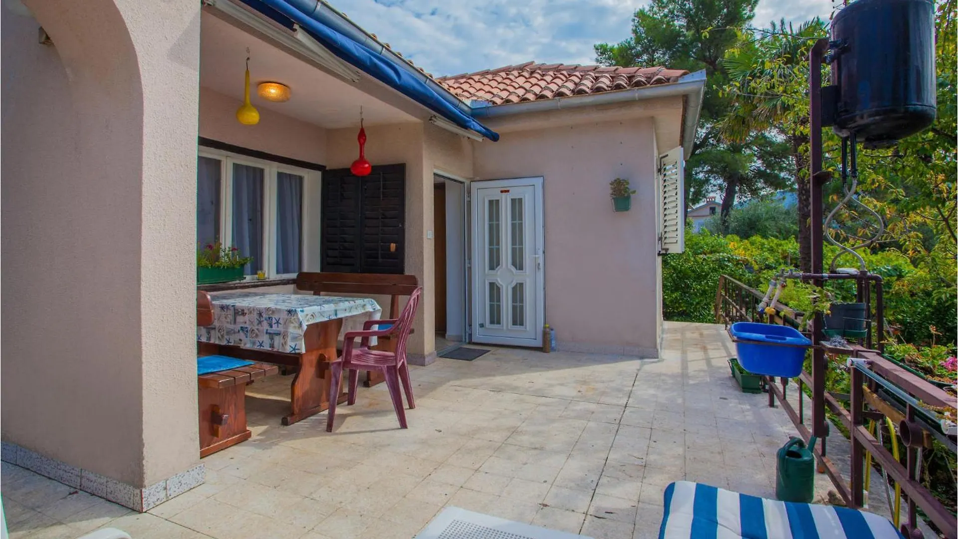 Gorgeous Apartment In Cres With Kitchen Croatia